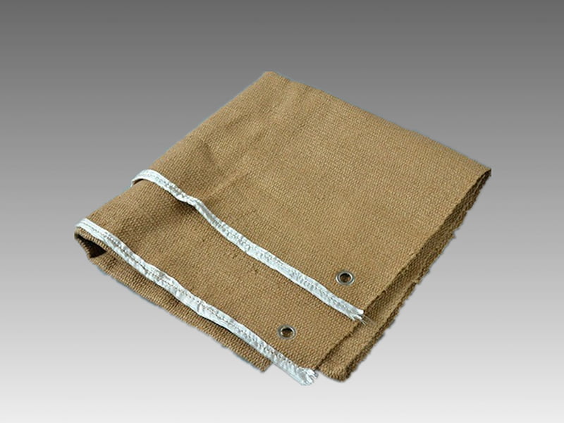 VERMICULITED CERAMIC FIBER BLANKET