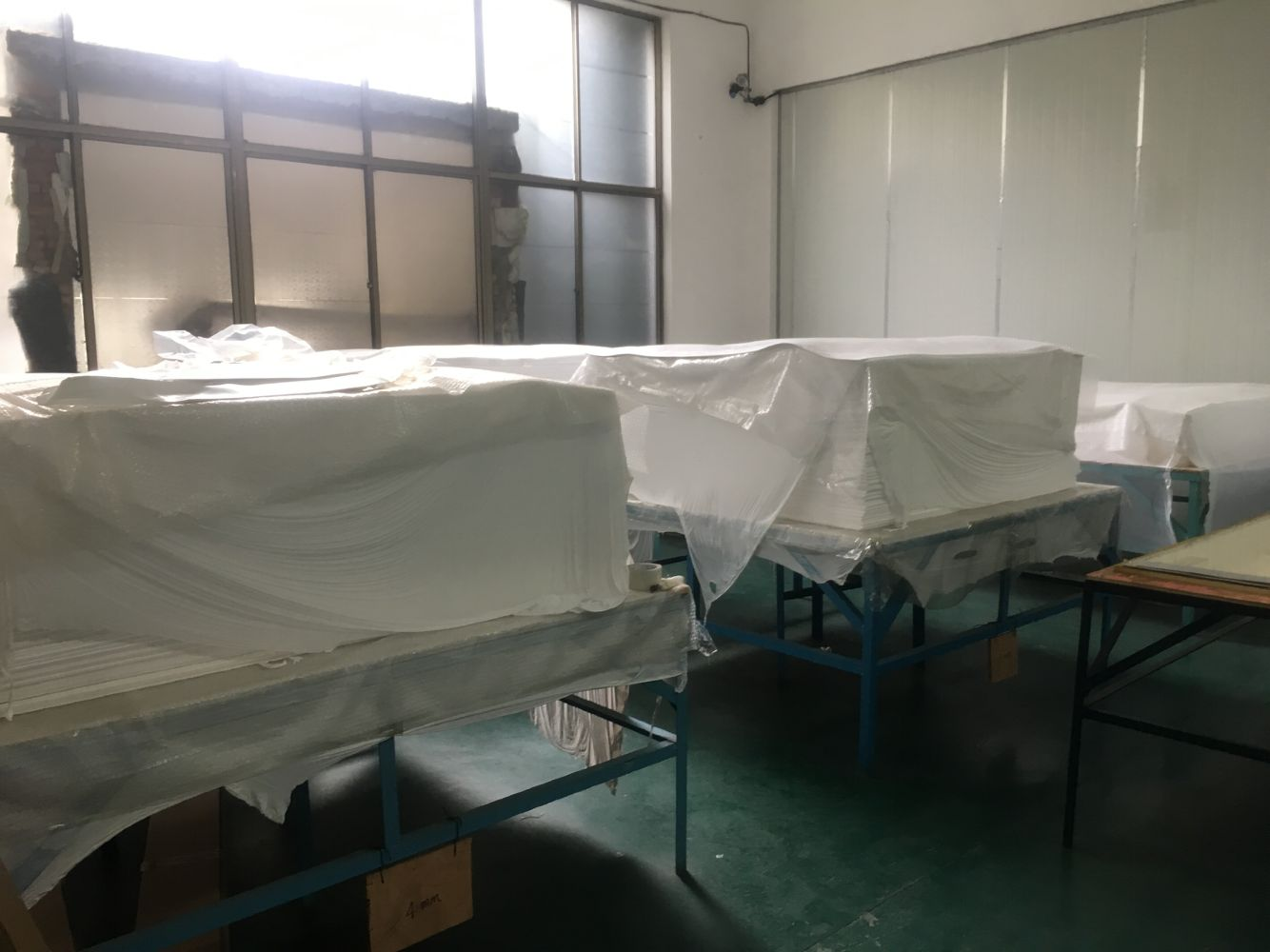 The English Customer Ordered 3000KGS Expanded PTFE Sheet From TOP-SEALING.