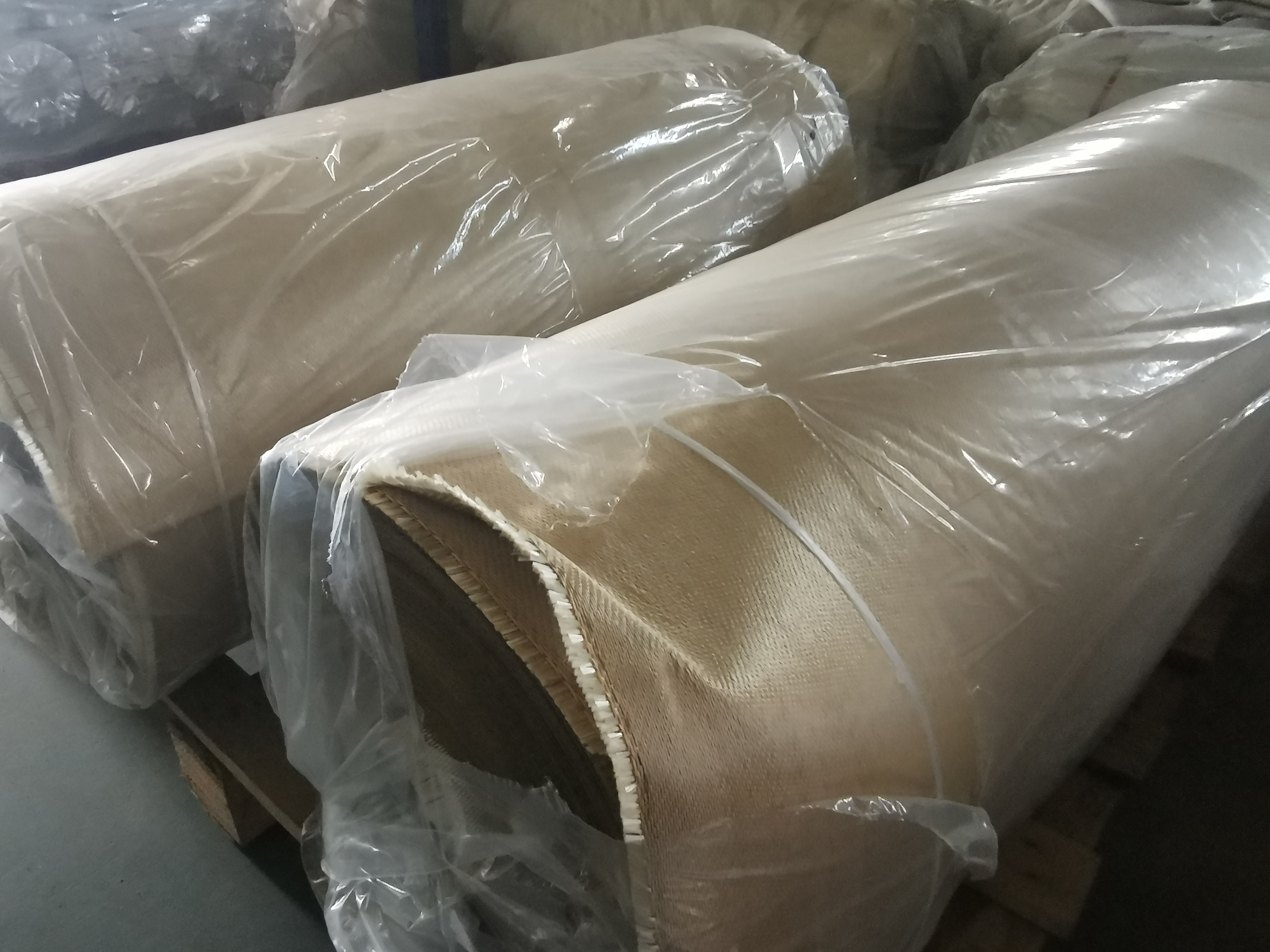 The Spanish Customer Ordered 2000MTR Heat Treated Fire Blanket From TOP-SEALING.