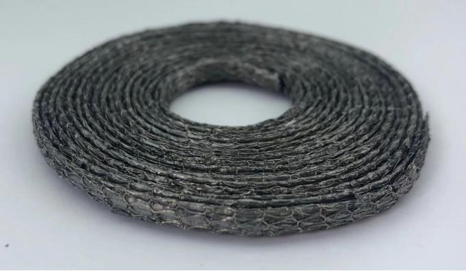 Antioxidant Graphite Yarn with Inconel 600