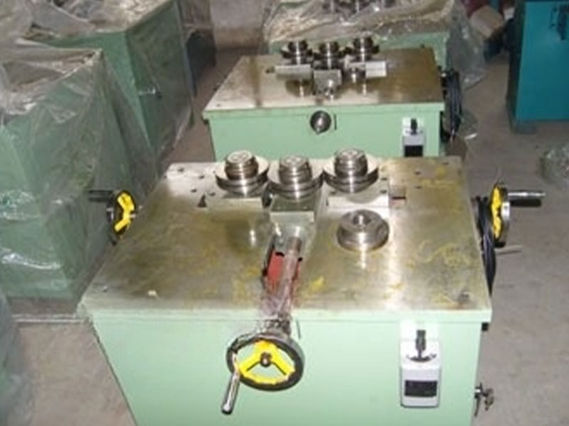 Medium ring machine