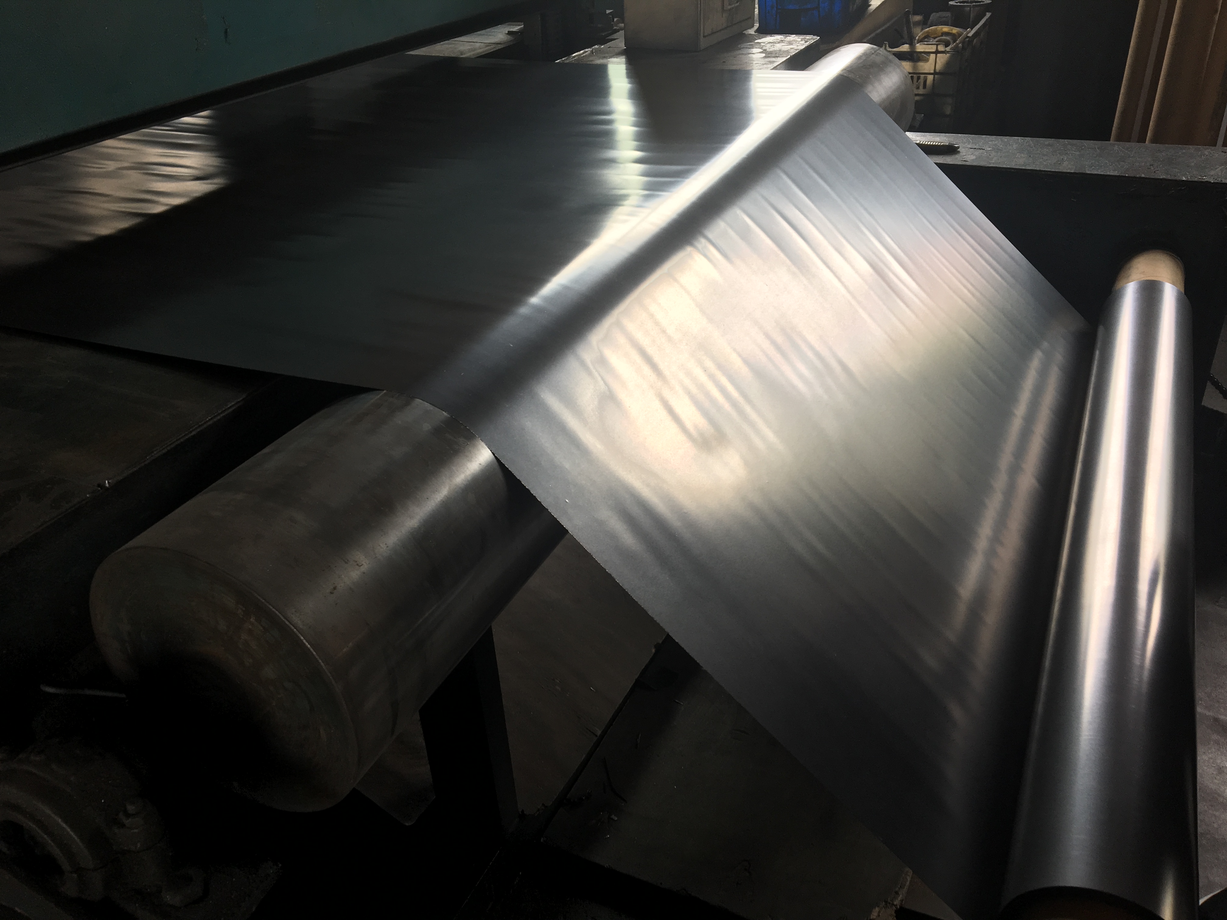 Thermal Limits of Graphite Sheet: Temperature Thresholds & Oxidation Data